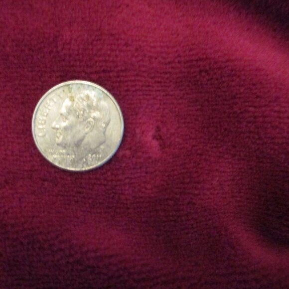 NWT - CALVIN KLEIN pull-over hooded sweatshirt - sz M - MSRP $59.00 - Picture 3 of 4